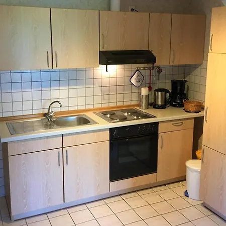 Ferienwohnung Nr 8, Hof Zur Sonnenseite Meislahn Apartment Fehmarn