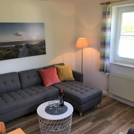 Ferienwohnung Nr 8, Hof Zur Sonnenseite Meislahn * Fehmarn